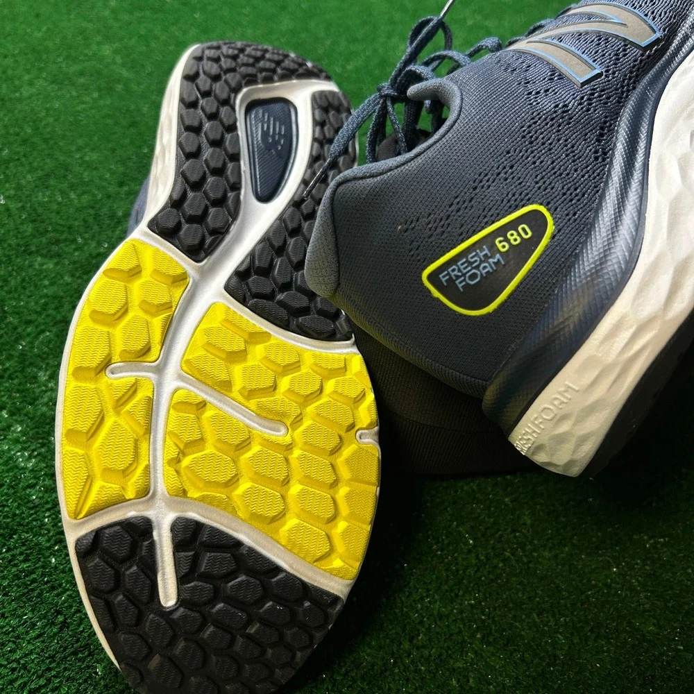 New Balance Fresh Foam 680 V7 Running Shoes Navy/Yellow Mens 12